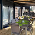 Peputo Luxury Residence&mobile Homes Camping *