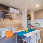 Peputo Luxury Residence&mobile Homes Camping *