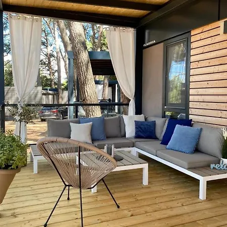 キャンプ場 Peputo Luxury & Mobile Homes